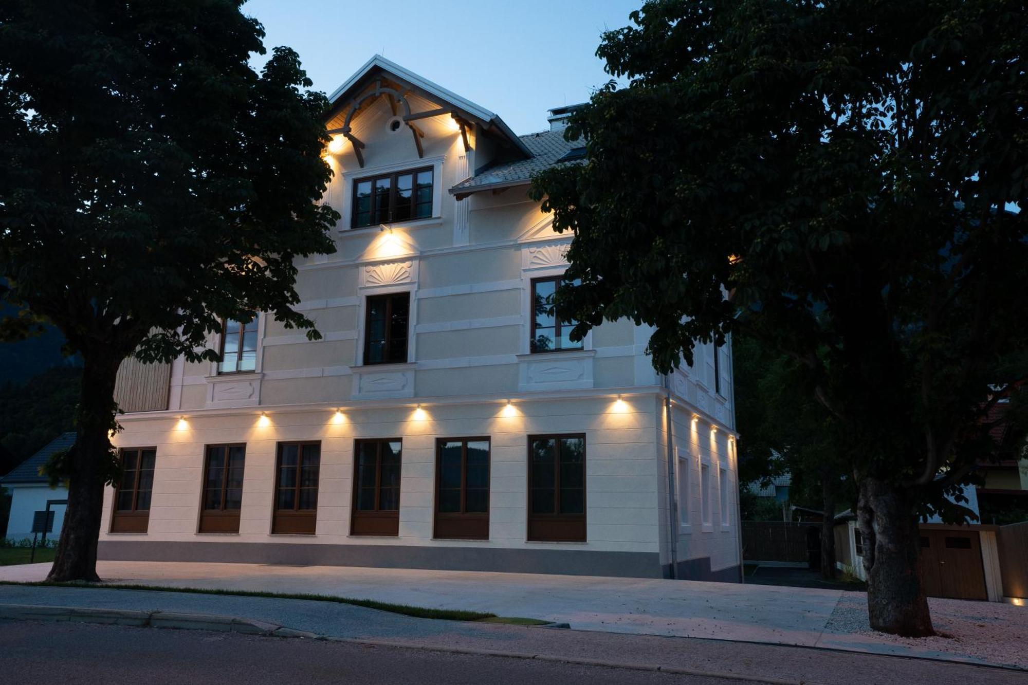 Kalan Boutique Stay Zirovnica Exteriör bild